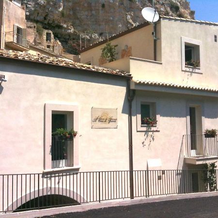 ラグーザ A Casa Di Grazia Bed & Breakfast エクステリア 写真
