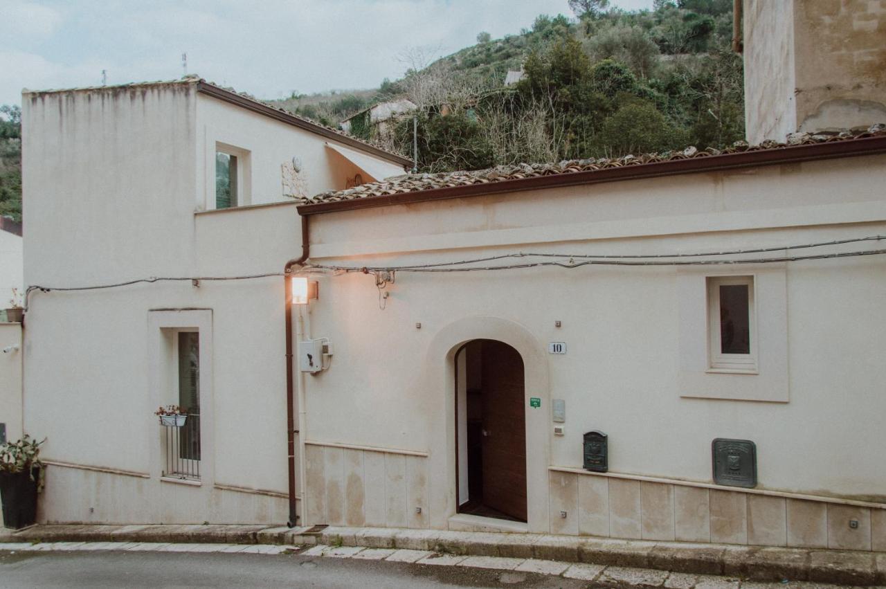 ラグーザ A Casa Di Grazia Bed & Breakfast エクステリア 写真
